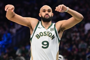 Cách phòng thủ đầu tiên tốt nhất trước tác động? Derrick White đã chơi 65 trận và đủ điều kiện tranh giải cá nhân