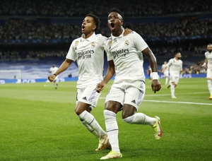 Aspen dự đoán đội hình xuất phát của Real Madrid và Manchester City: Mũi tên kép Vinnie & Rodrigo, Ding Ding dẫn dắt tiền vệ Blue Moon